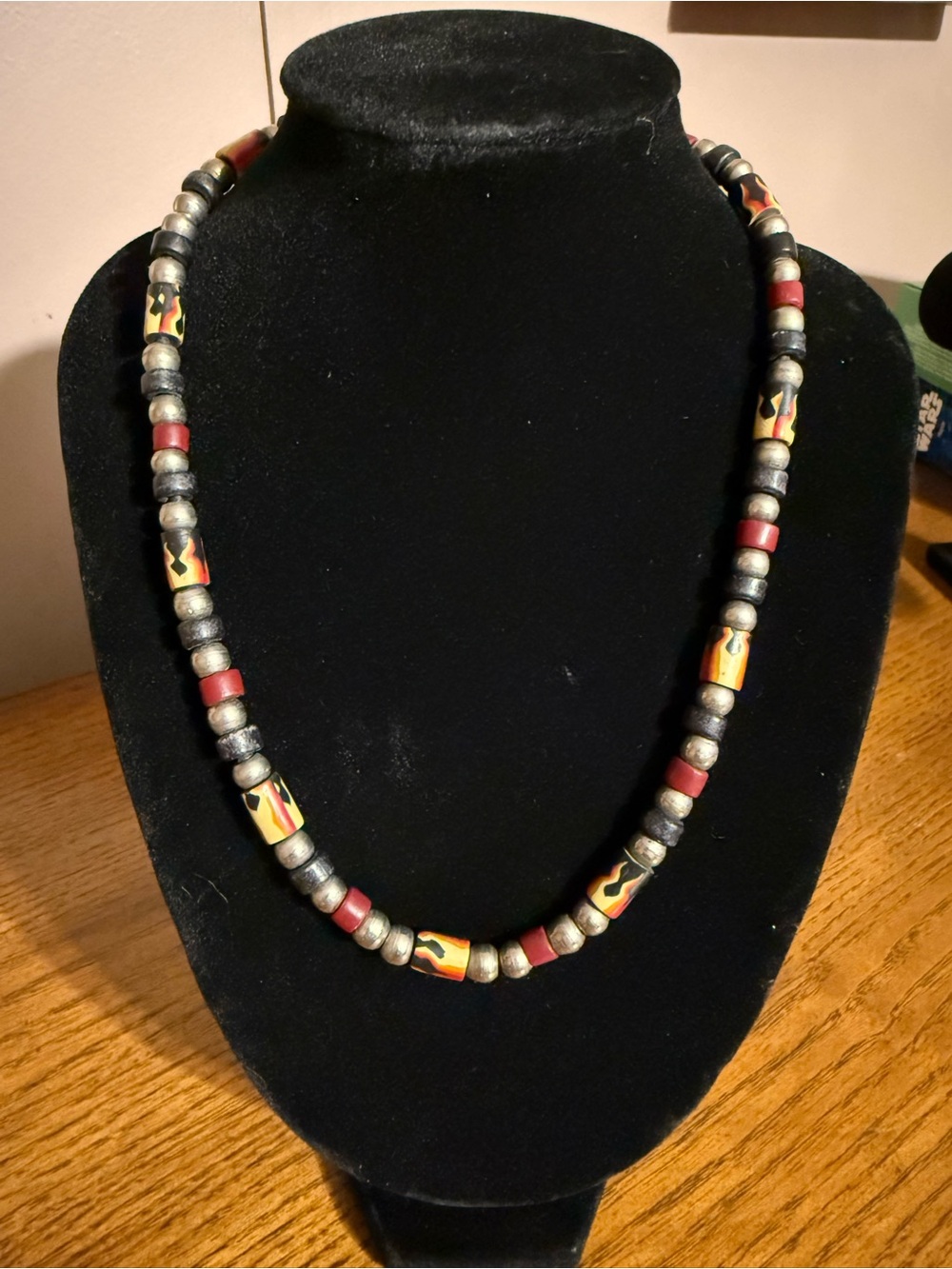 Red and Yellow Beaded Necklace with Silver-Tone Accents‎